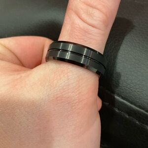 “I love you” Engraved men’s ring
